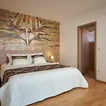 Luxury Zupanovic