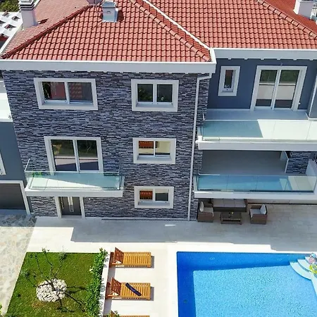 Lägenhet Luxury Zupanovic