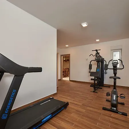 아파트 Luxury Zupanovic *