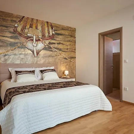Luxury Zupanovic